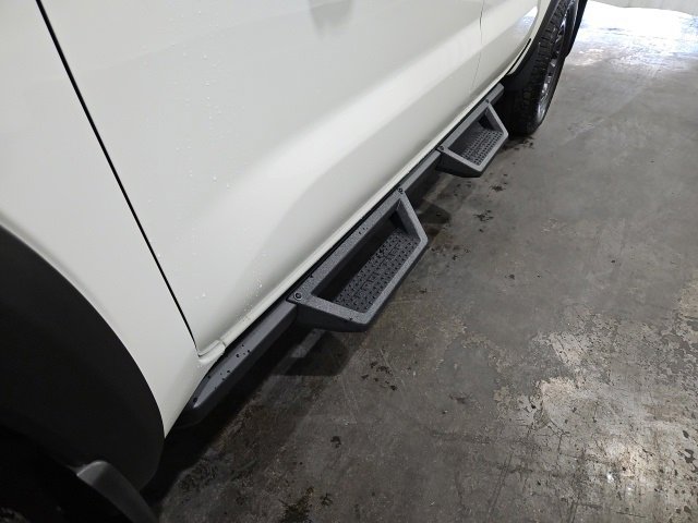 New 2026 Nissan Frontier PRO-4X w/ Pro-4x Convenience Package image 9