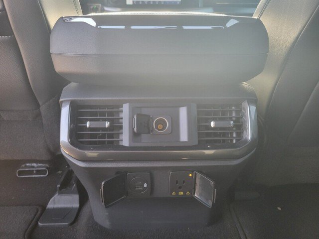 Used 2021 Ford F150 Lariat RWD image 30