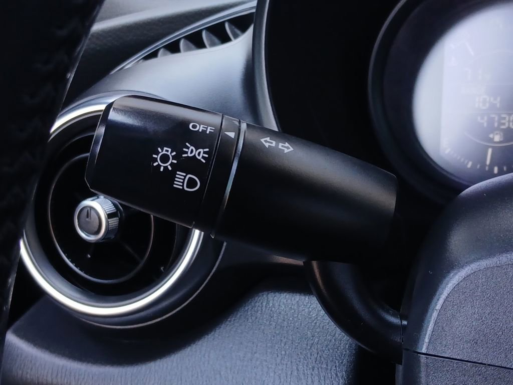 Used 2019 FIAT 124 Spider Classica w/ Technology Group RWD image 12