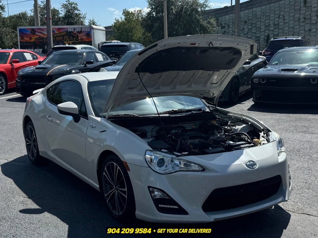 Used 2015 Scion FR-S RWD image 29