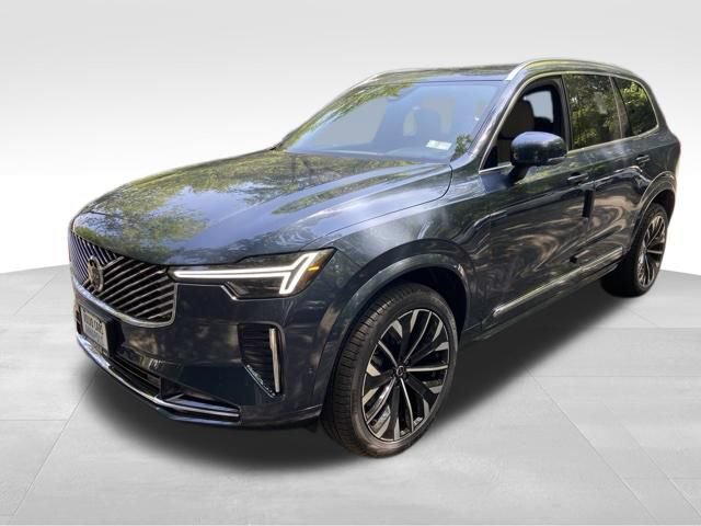 New 2026 Volvo XC90 B6 Plus w/ Protection Package AWD/4WD image 3