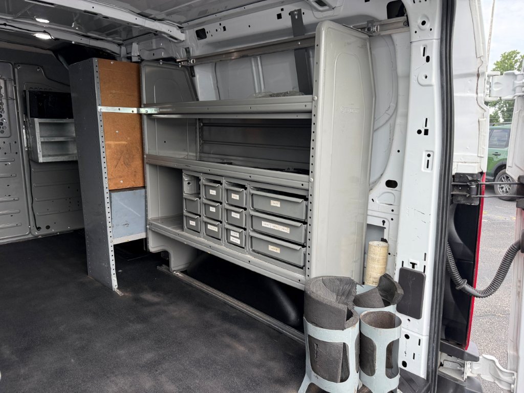 Used 2019 Ford Transit 150 130 Low Roof RWD image 9