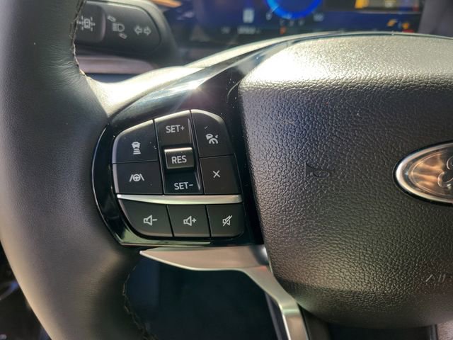 Certified 2023 Ford Explorer Platinum w/ Technology Package image 22