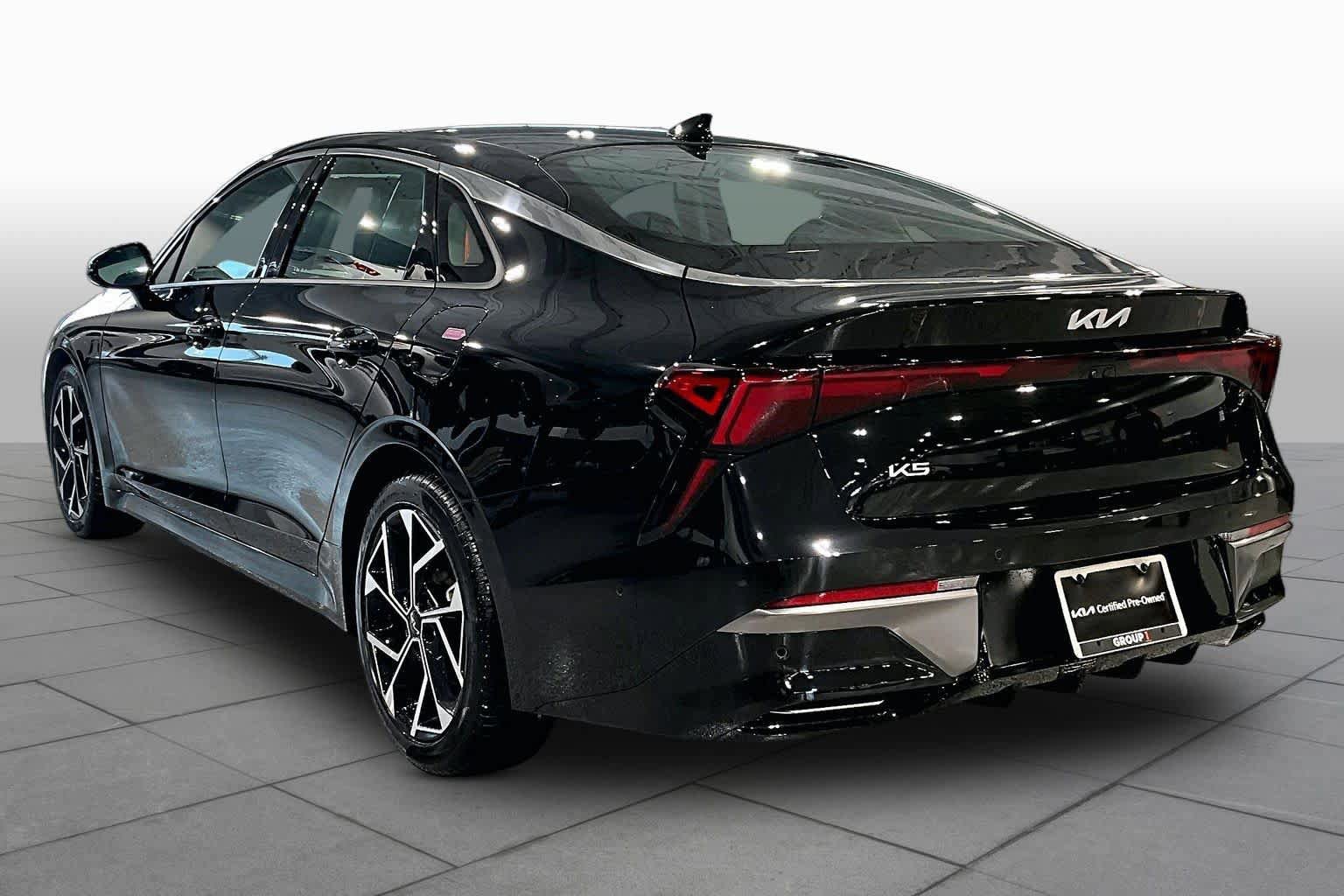 Used 2025 Kia K5 EX FWD image 11