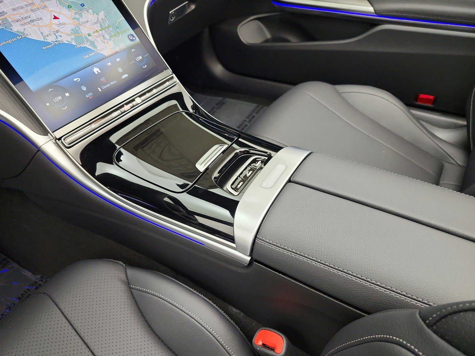 New 2027 Mercedes-Benz CLE 450 4MATIC Cabriolet image 10