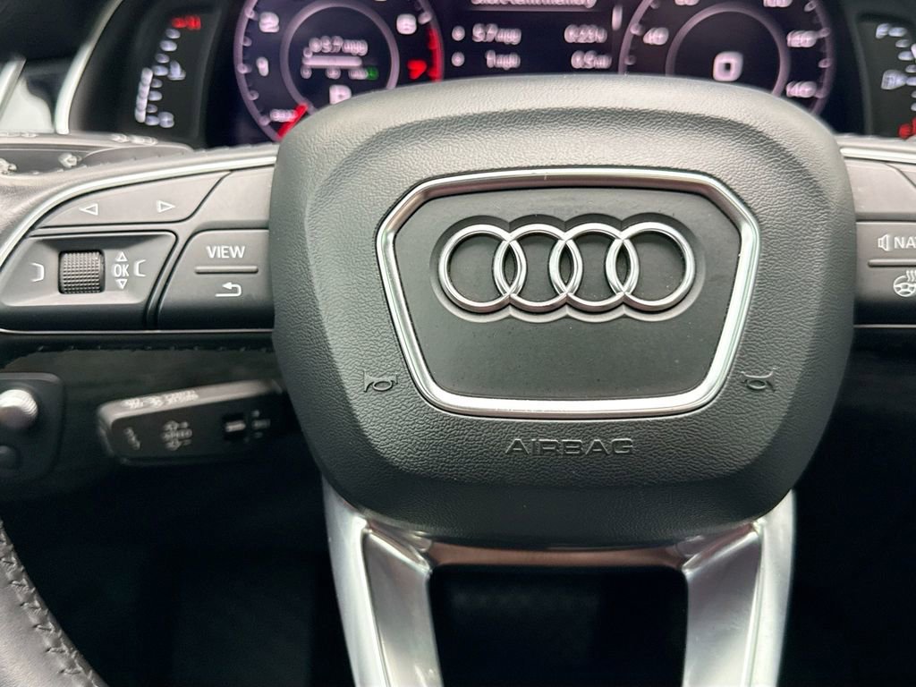 Used 2018 Audi Q7 3.0T Prestige w/ Prestige Package image 11