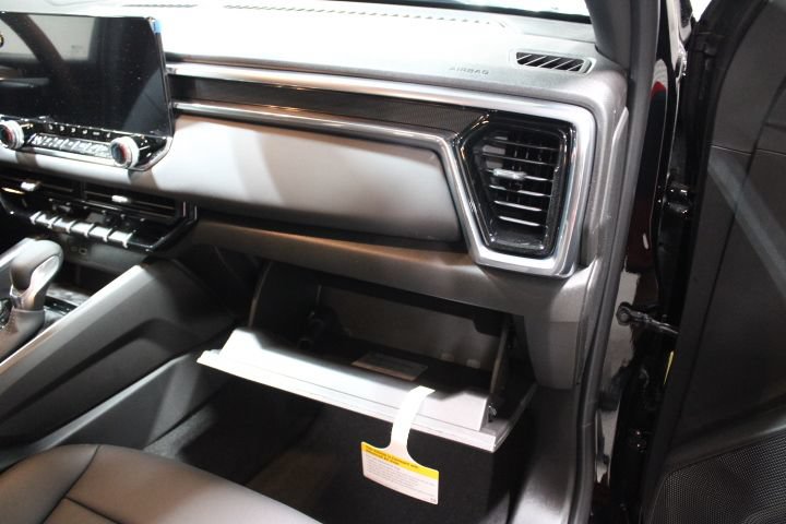 New 2026 GMC Canyon Elevation w/ Convenience Package AWD/4WD image 28