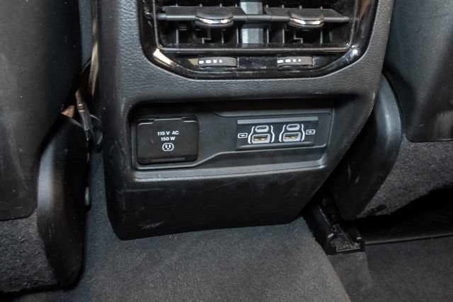 Used 2024 Jeep Grand Cherokee Altitude AWD/4WD image 28