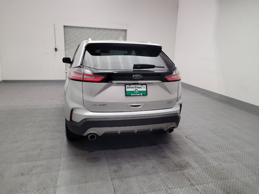 Used 2019 Ford Edge SEL FWD image 6