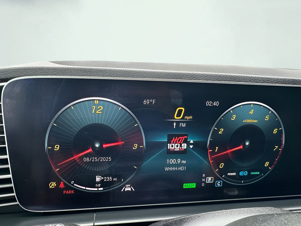 Used 2020 Mercedes-Benz GLE 450 4MATIC w/ Premium Package image 40