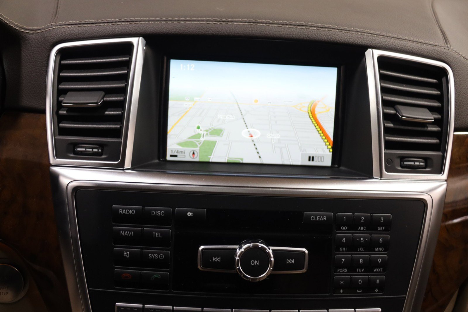 Used 2013 Mercedes-Benz GL 550 4MATIC AMG Sport 4dr Suv image 66