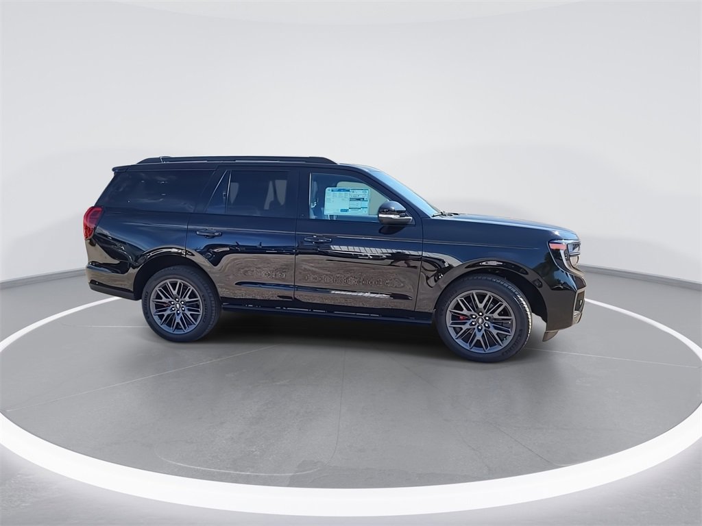 New 2025 Ford Expedition Platinum image 9