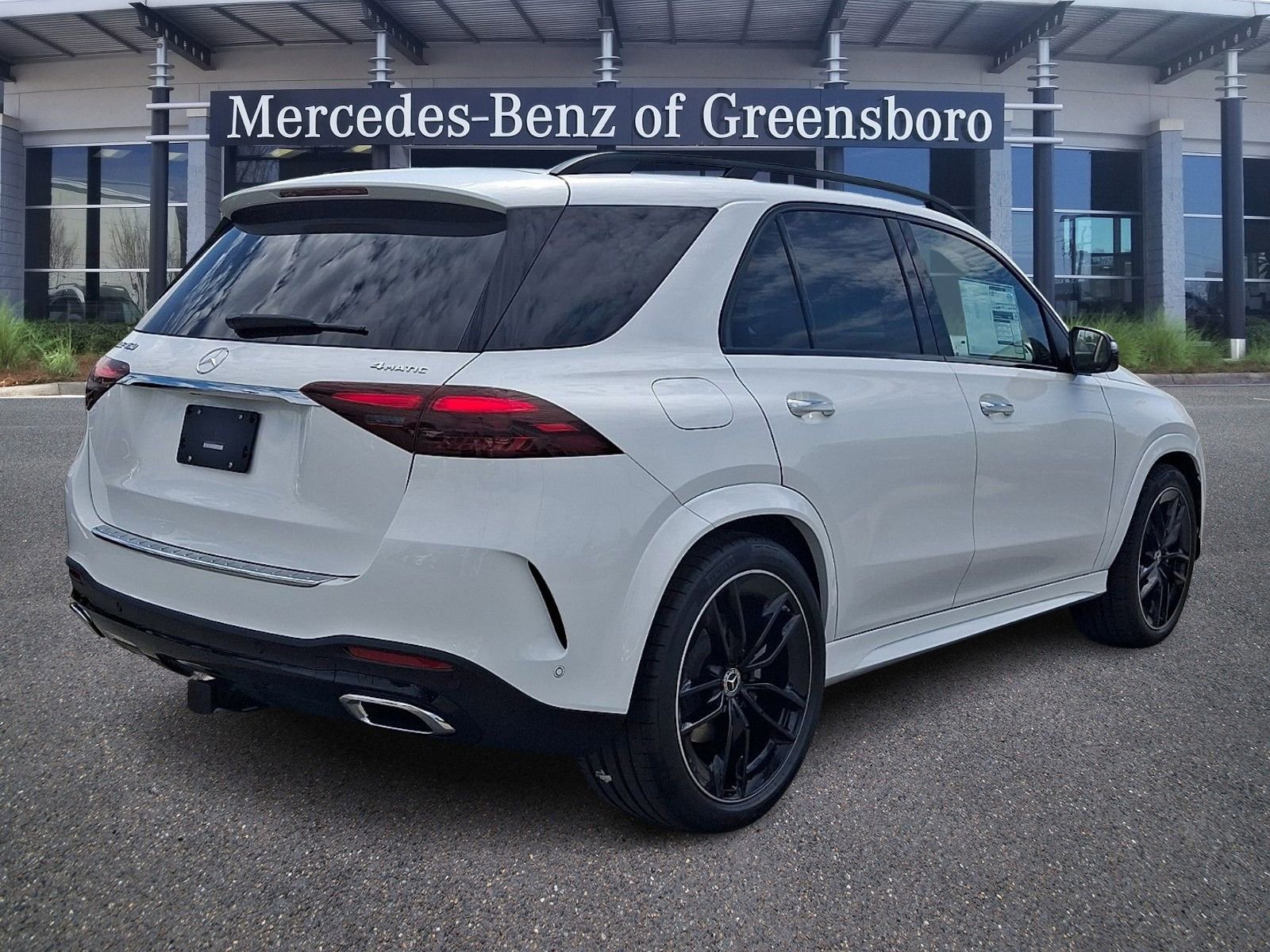 New 2026 Mercedes-Benz GLE 450 4MATIC image 3