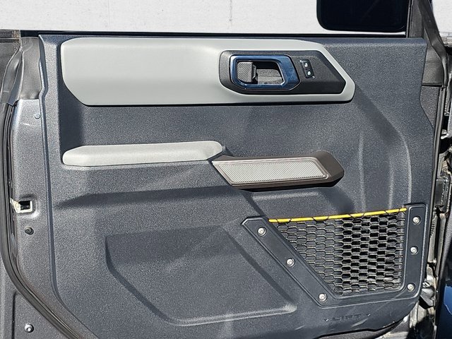 Used 2023 Ford Bronco Badlands image 29