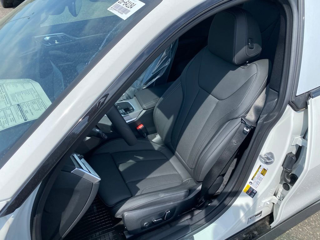 New 2026 BMW i4 xDrive40i w/ M Sport Package AWD/4WD image 11