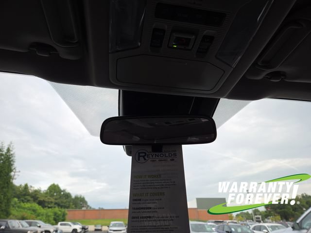 Used 2025 Toyota RAV4 XLE w/ Convenience Package AWD/4WD image 12