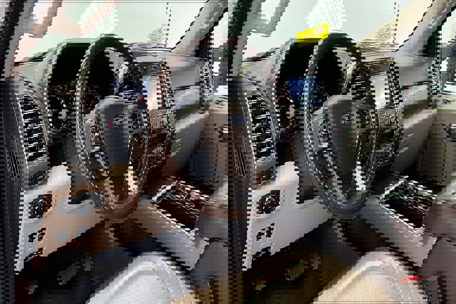 Used 2019 Ford F250 Limited image 14