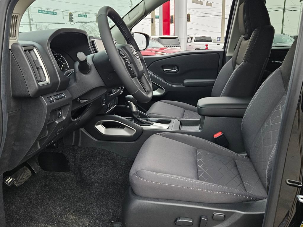 New 2026 Nissan Frontier SV w/ SV Convenience Package image 3
