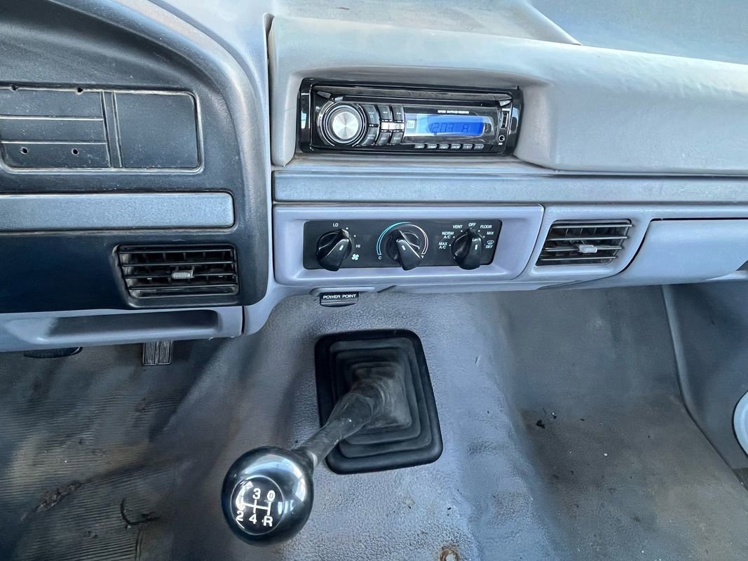 Used 1994 Ford F250 2WD Regular Cab image 12