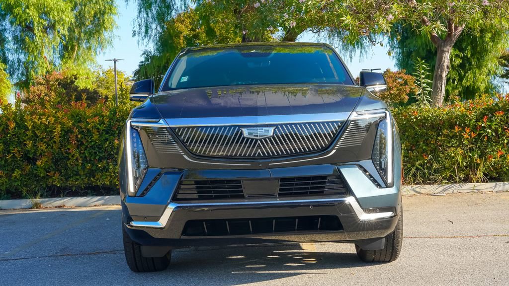 New 2026 Cadillac Escalade IQ Luxury 1 AWD/4WD image 4