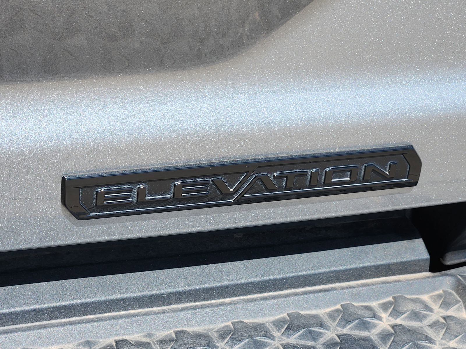 Used 2024 GMC Canyon Elevation w/ Convenience Package RWD image 13