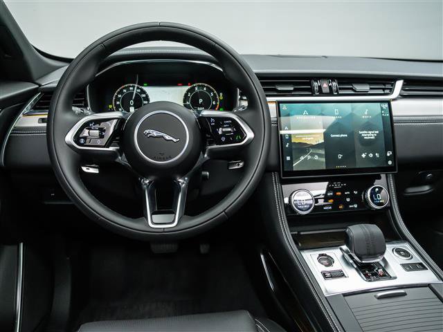 New 2025 Jaguar F-PACE R-Dynamic S AWD/4WD image 20