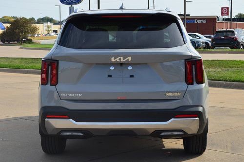 New 2026 Kia Sorento S w/ S Panoramic Sunroof Package image 21