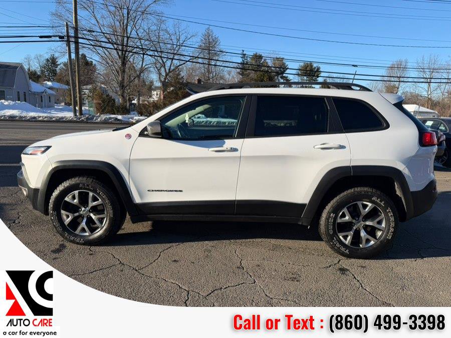 Used 2016 Jeep Cherokee Trailhawk w/ Comfort/Convenience Group AWD/4WD image 5
