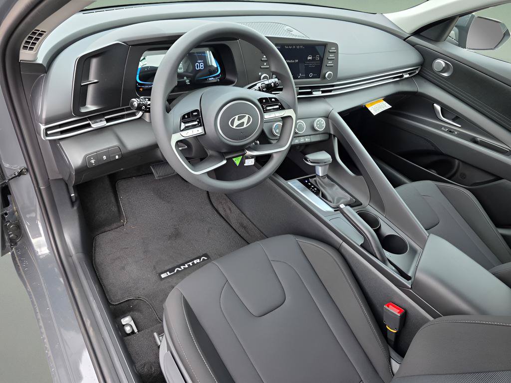 New 2026 Hyundai Elantra SE w/ Cargo Package FWD image 14