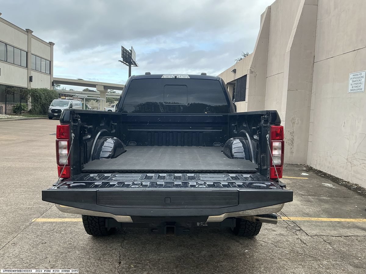 Used 2022 Ford F250 XLT w/ XLT Premium Package AWD/4WD image 10