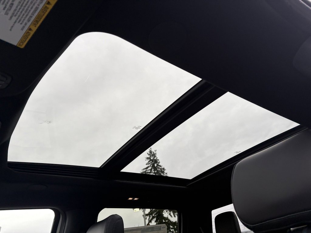 New 2026 Ford F450 Platinum w/ FX4 Off-Road Package image 38