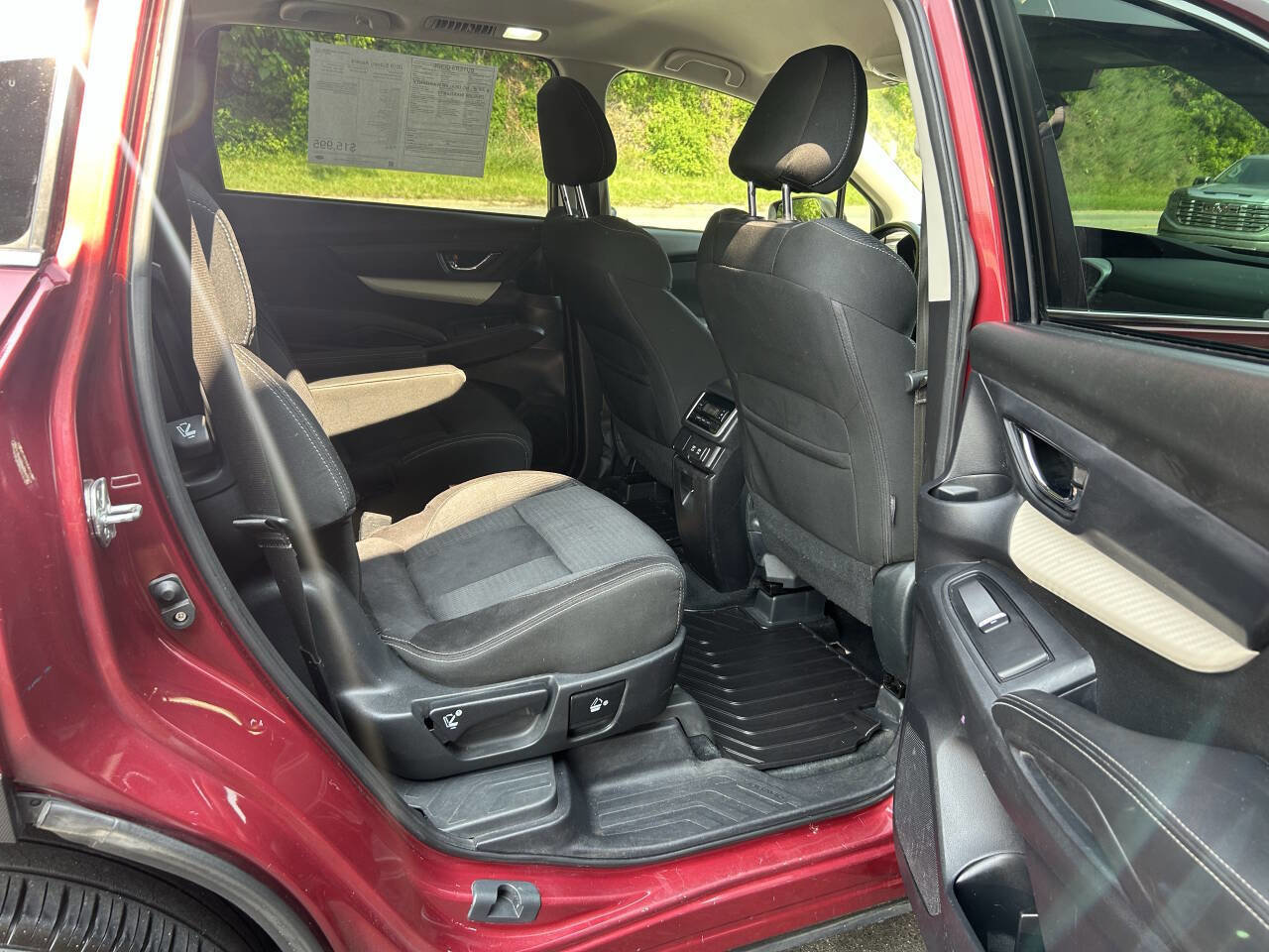 Used 2019 Subaru Ascent Premium image 32