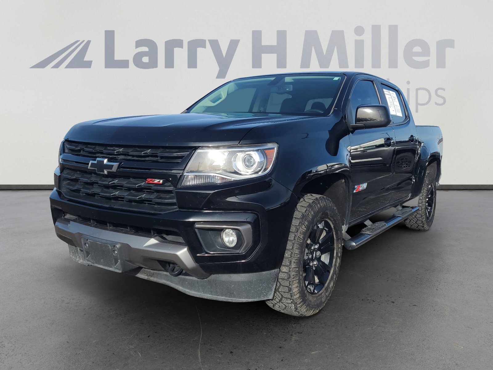 Used 2022 Chevrolet Colorado Z71 w/ Z71 Midnight Edition image 1