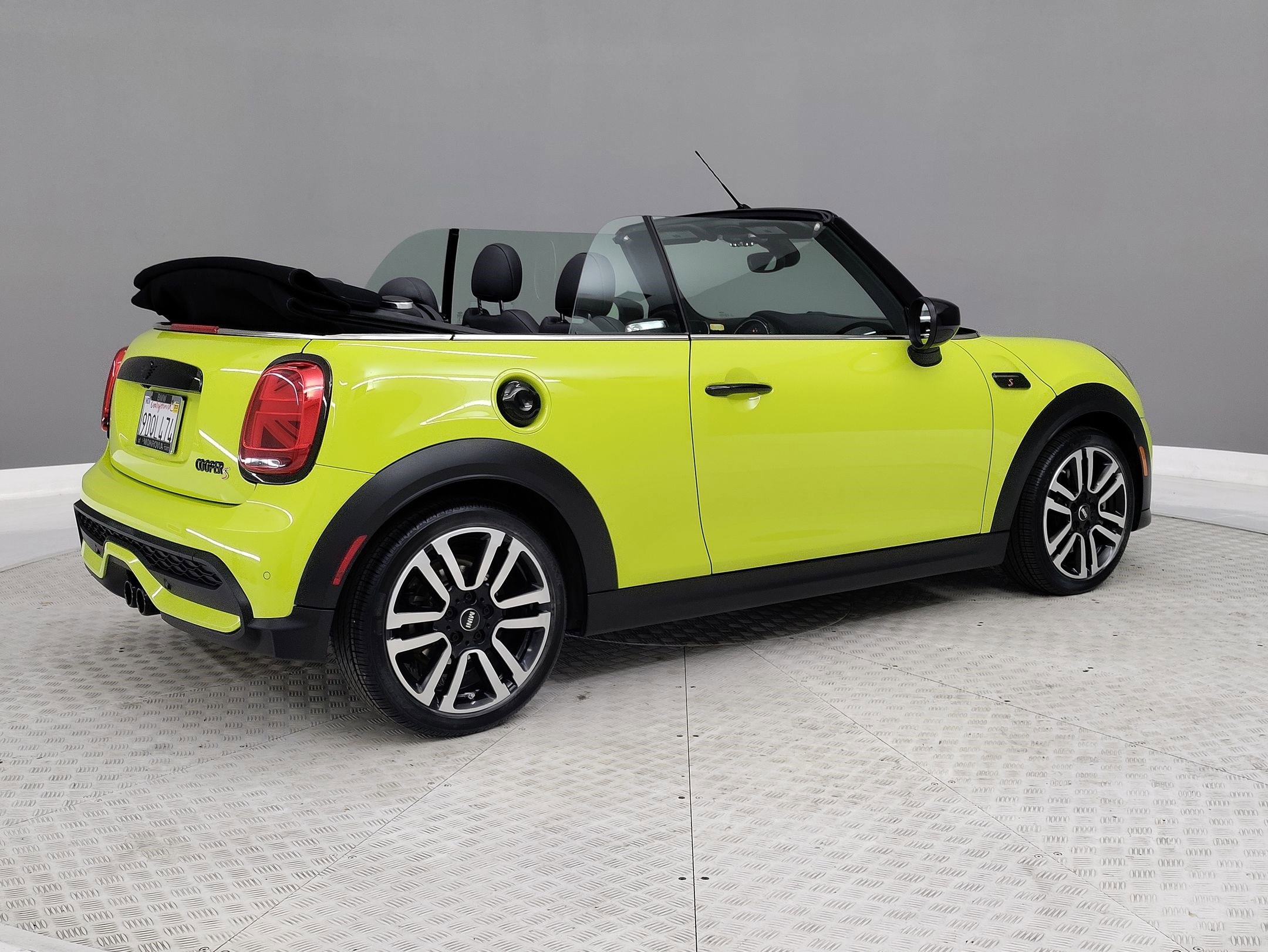 Certified 2023 MINI Cooper S image 7