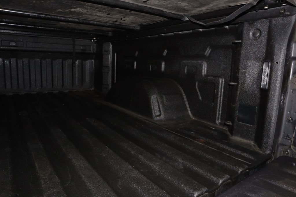 Used 2023 GMC Sierra 1500 Pro w/ Pro Value Package image 16