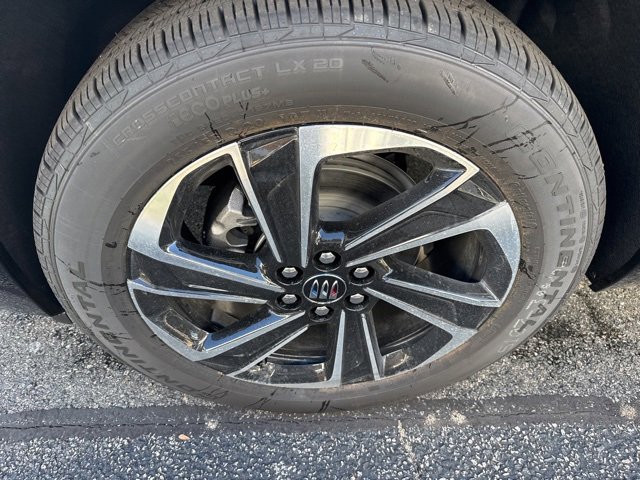 New 2026 Buick Enclave Sport Touring w/ Power Package image 5