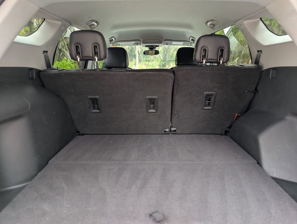 Used 2020 GMC Terrain SLT FWD image 18