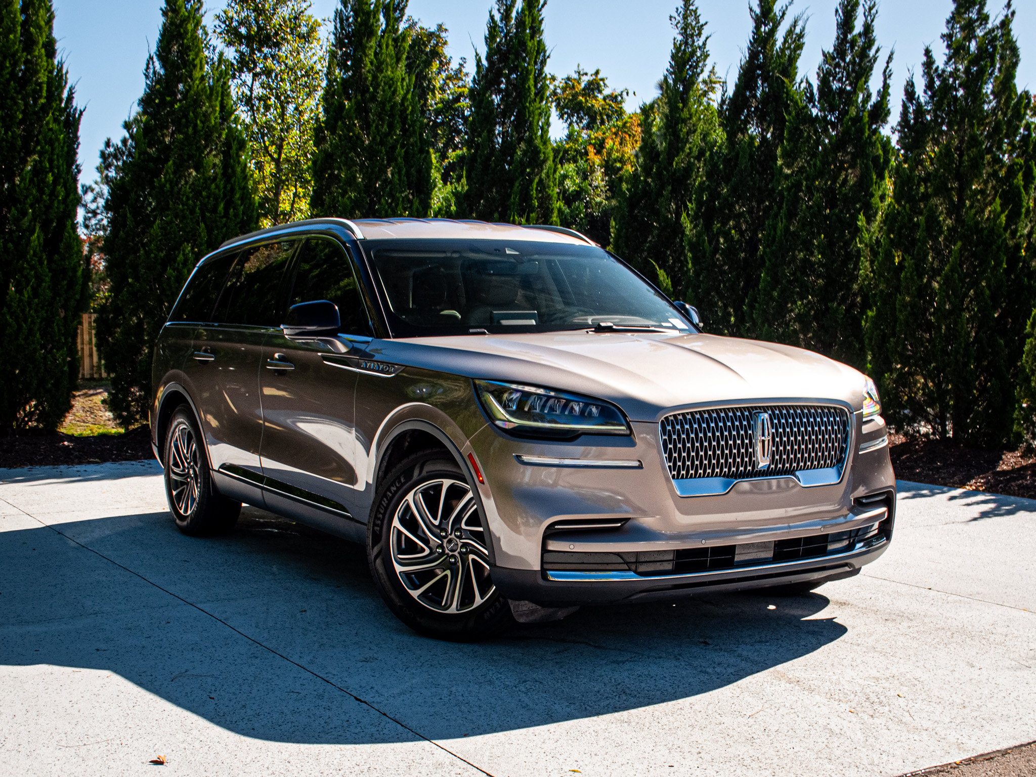 Used 2021 Lincoln Aviator 2WD w/ Elements Package image 2