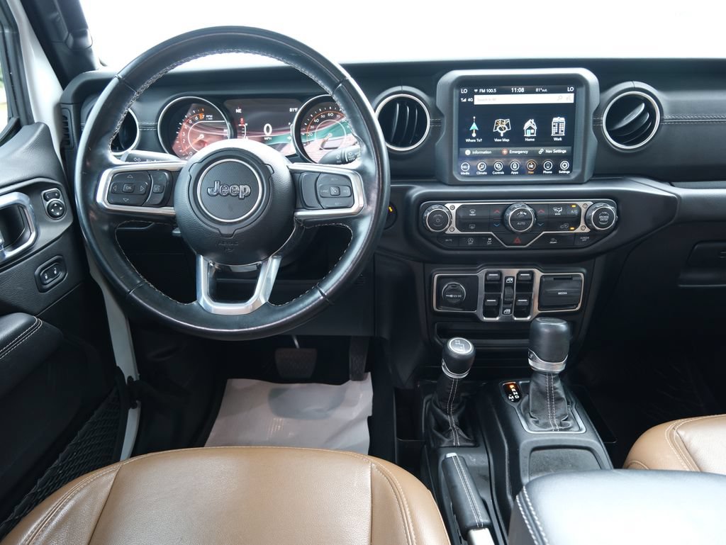 Used 2022 Jeep Gladiator Overland w/ Popular Equipment Package AWD/4WD image 28