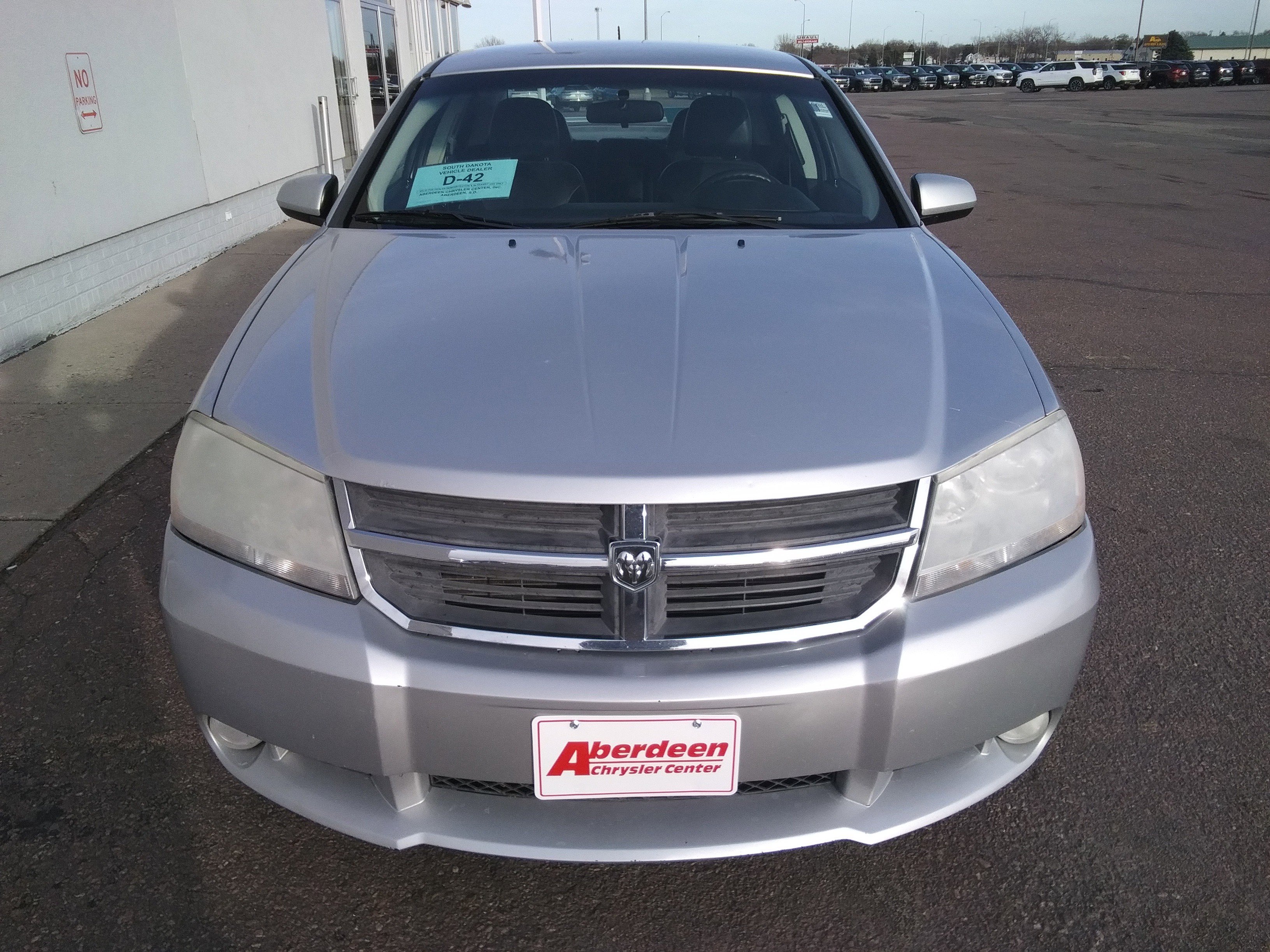 Used 2010 Dodge Avenger R/T image 3