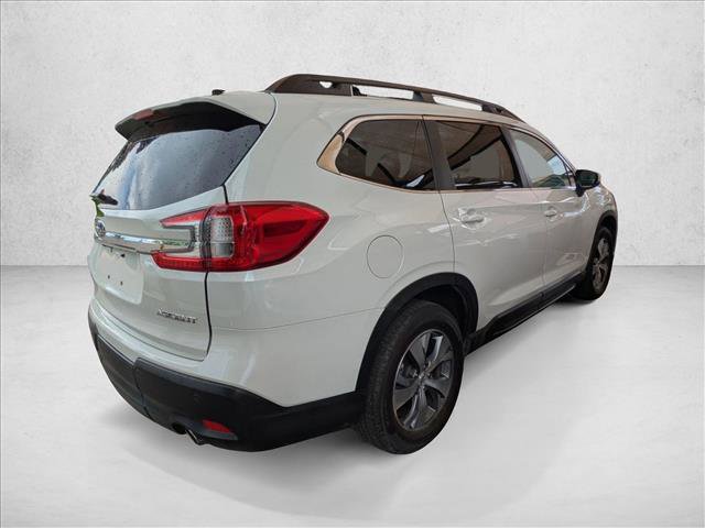 Used 2025 Subaru Ascent Premium AWD/4WD image 3