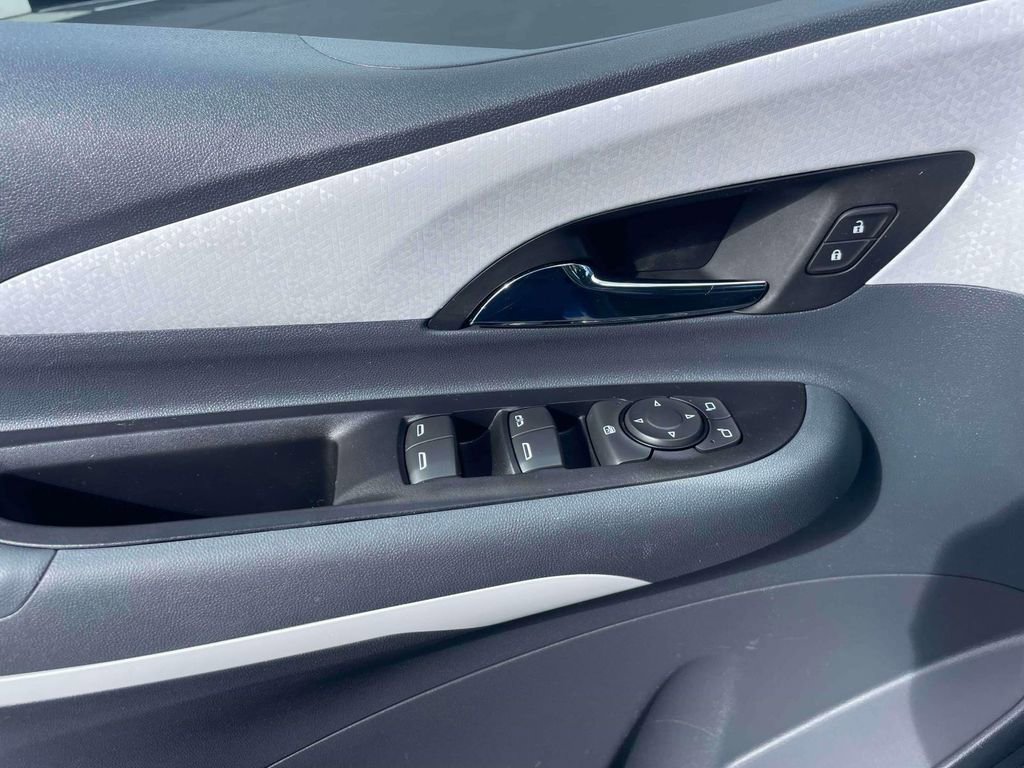 Used 2019 Chevrolet Bolt LT image 16
