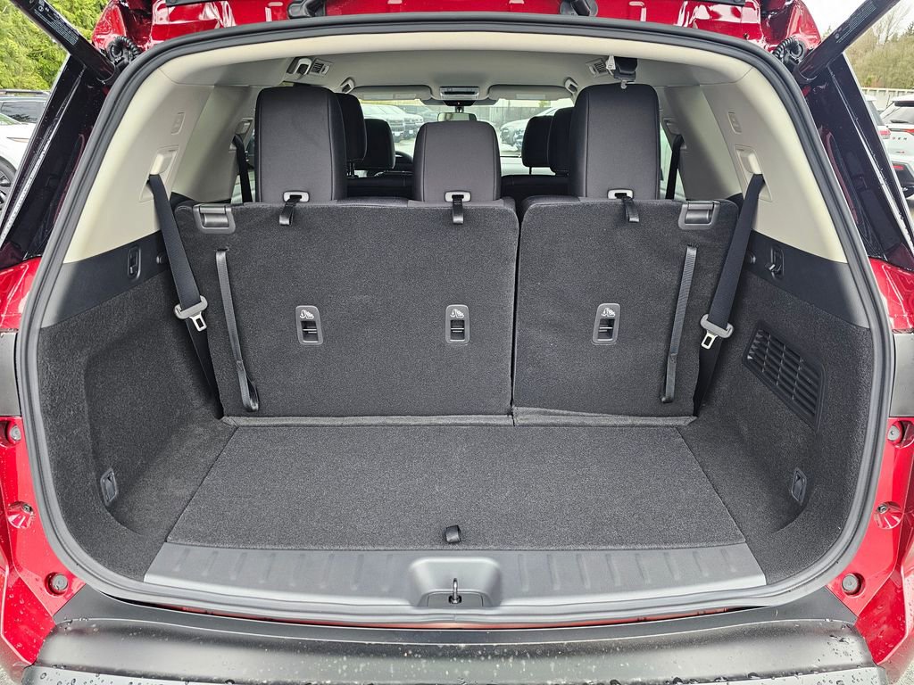 New 2026 Nissan Pathfinder SV image 22