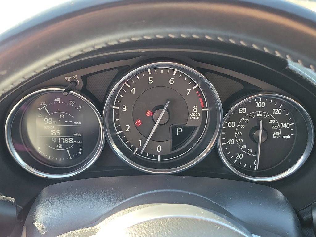 Used 2020 MAZDA MX-5 Miata Sport RWD image 25