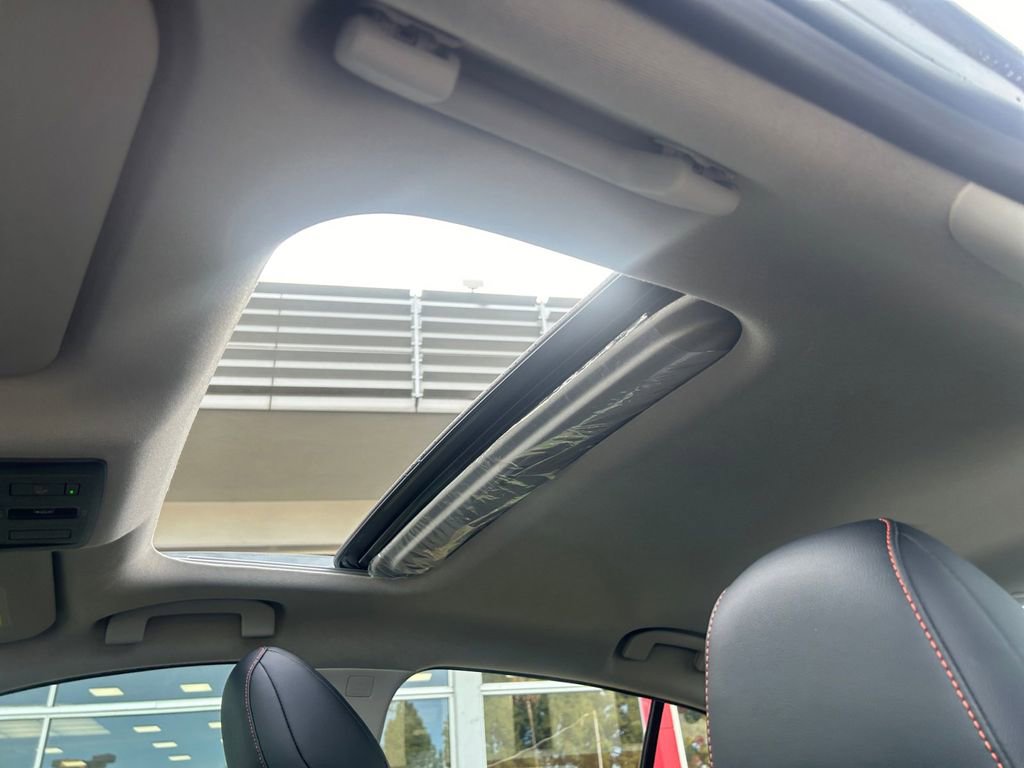 Certified 2025 Nissan Sentra SR w/ SR Premium Package image 16