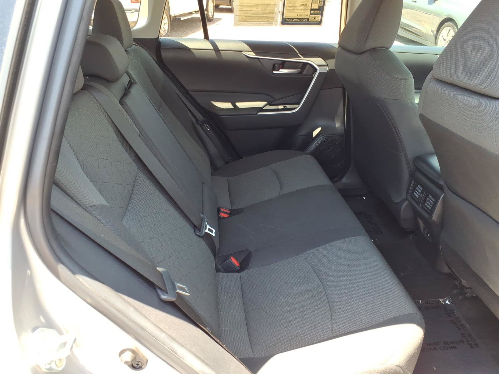 Used 2023 Toyota RAV4 XLE FWD image 13