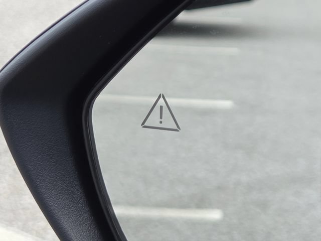 New 2026 Hyundai Elantra N FWD image 9