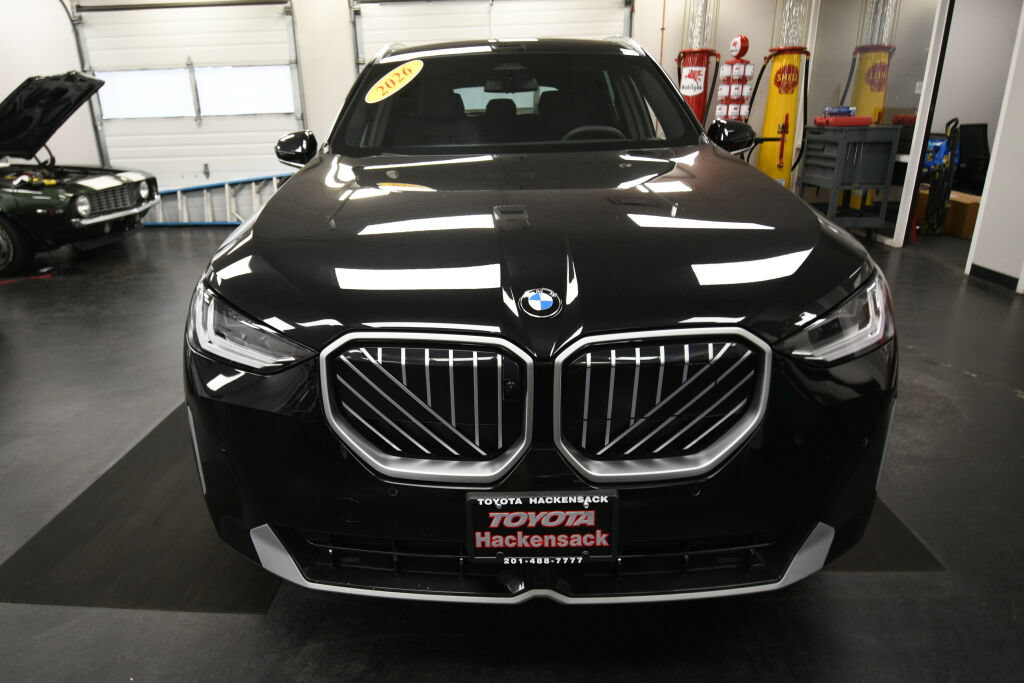 Used 2026 BMW X3 xDrive30i AWD/4WD image 2