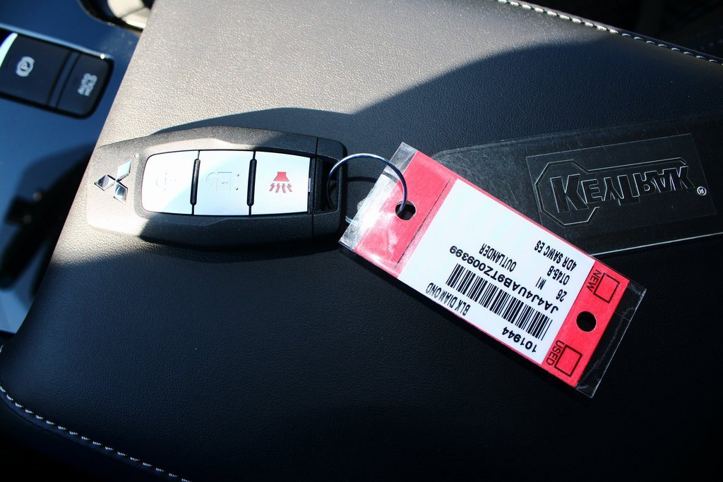 New 2026 Mitsubishi Outlander ES image 23