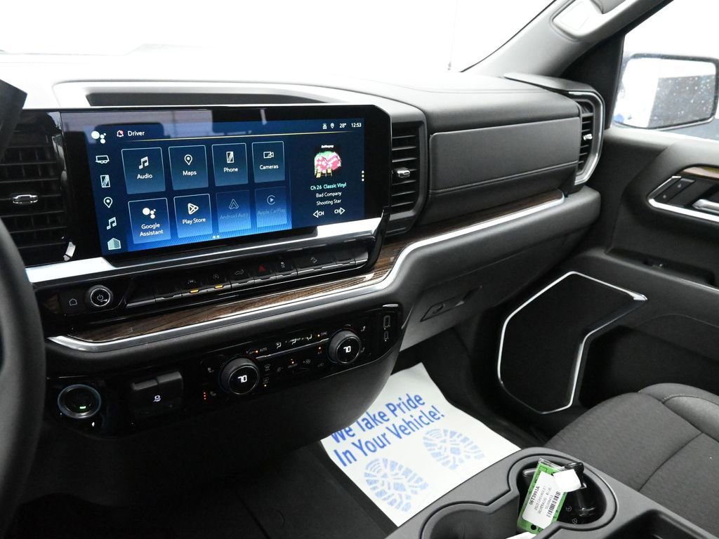 Used 2025 Chevrolet Silverado 1500 LT Trail Boss w/ LPO, Dark Essentials Package image 24